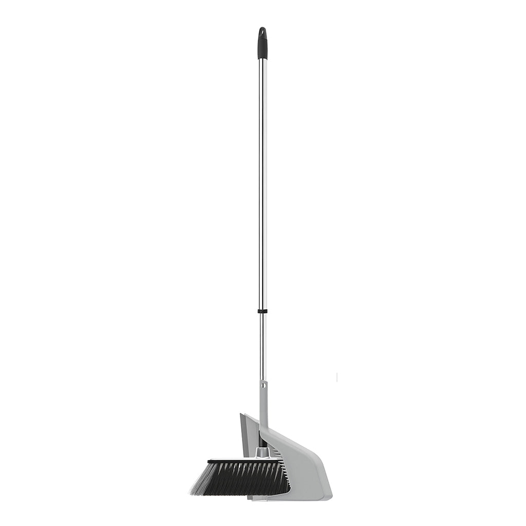 CROSS BRISTLES RUBBERIZED BROOM WITH "BROOMHOLDER" DUSTPAN AND TELESCOPIC HANDLE